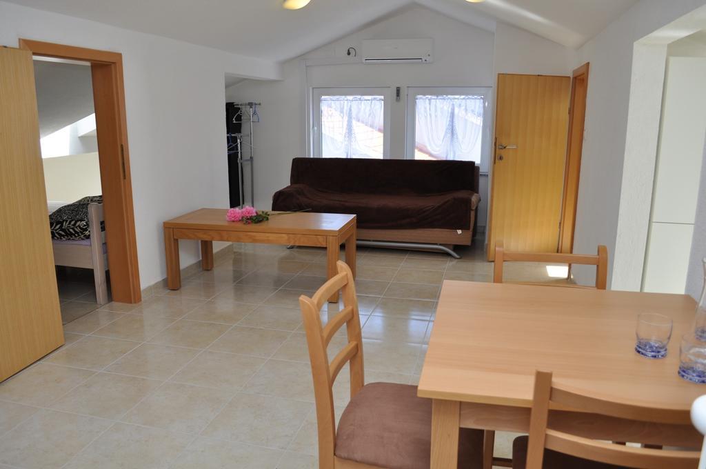 Apartmani Galeb Biograd Na Moru Dış mekan fotoğraf