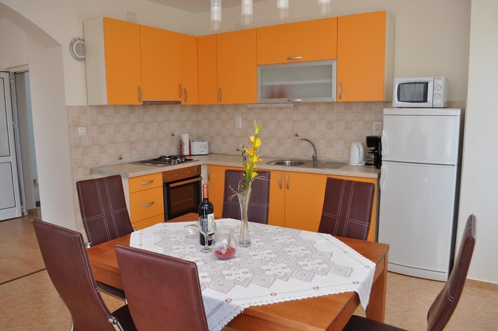 Apartmani Galeb Biograd Na Moru Dış mekan fotoğraf